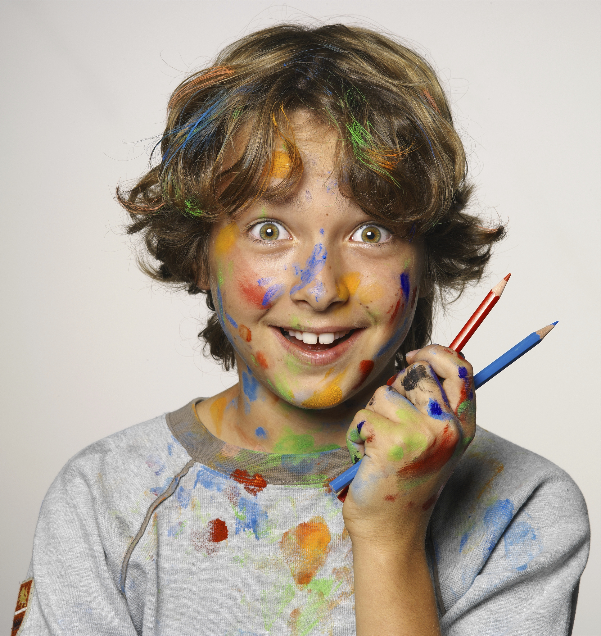 绘画用的碳粉能用在脸上吗