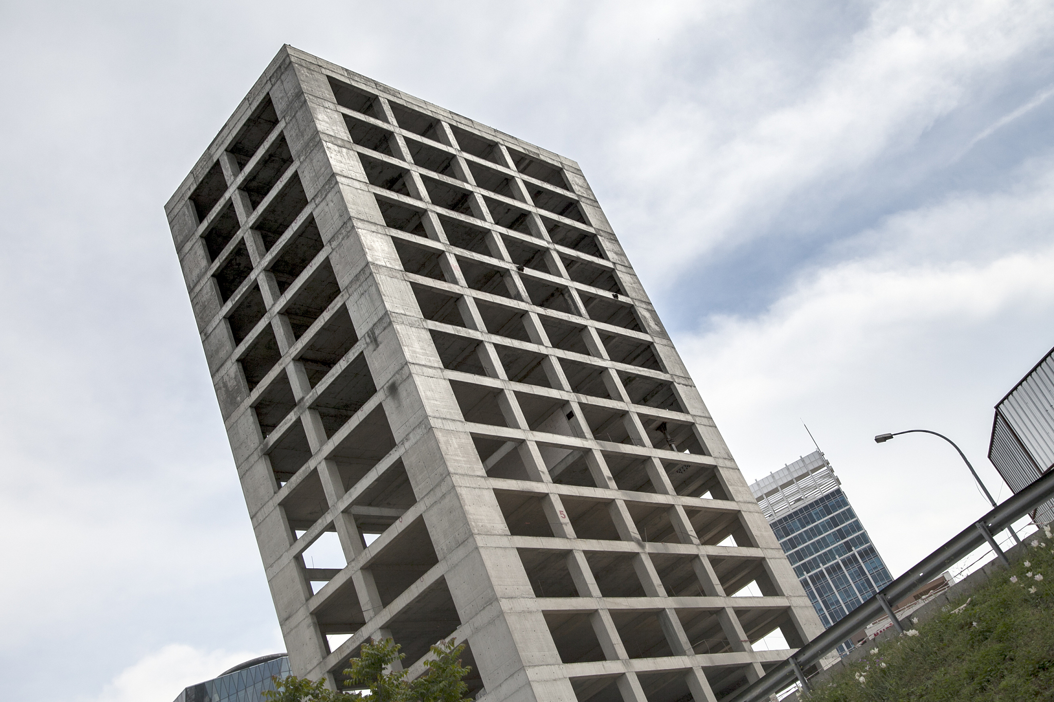 2020年上海市房地产学校招生简章