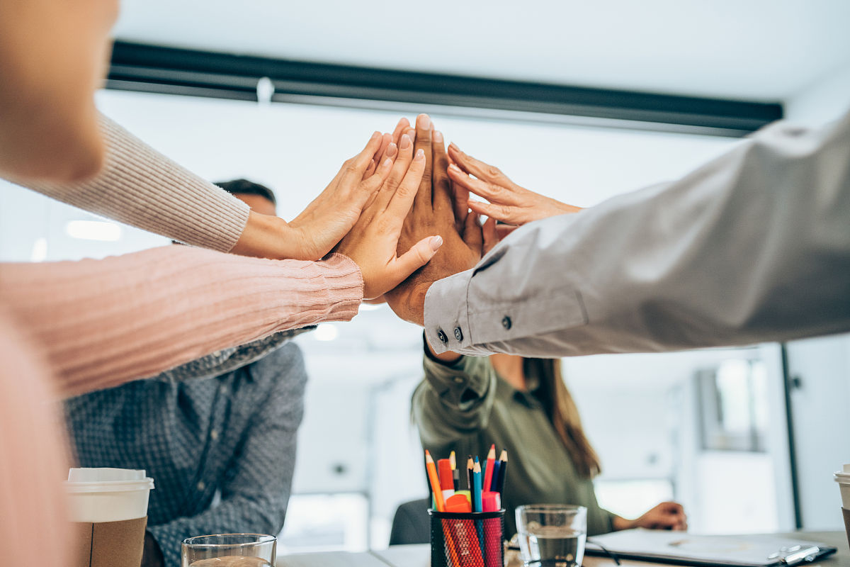 如何夸奖建筑公司员工：实用技巧与案例