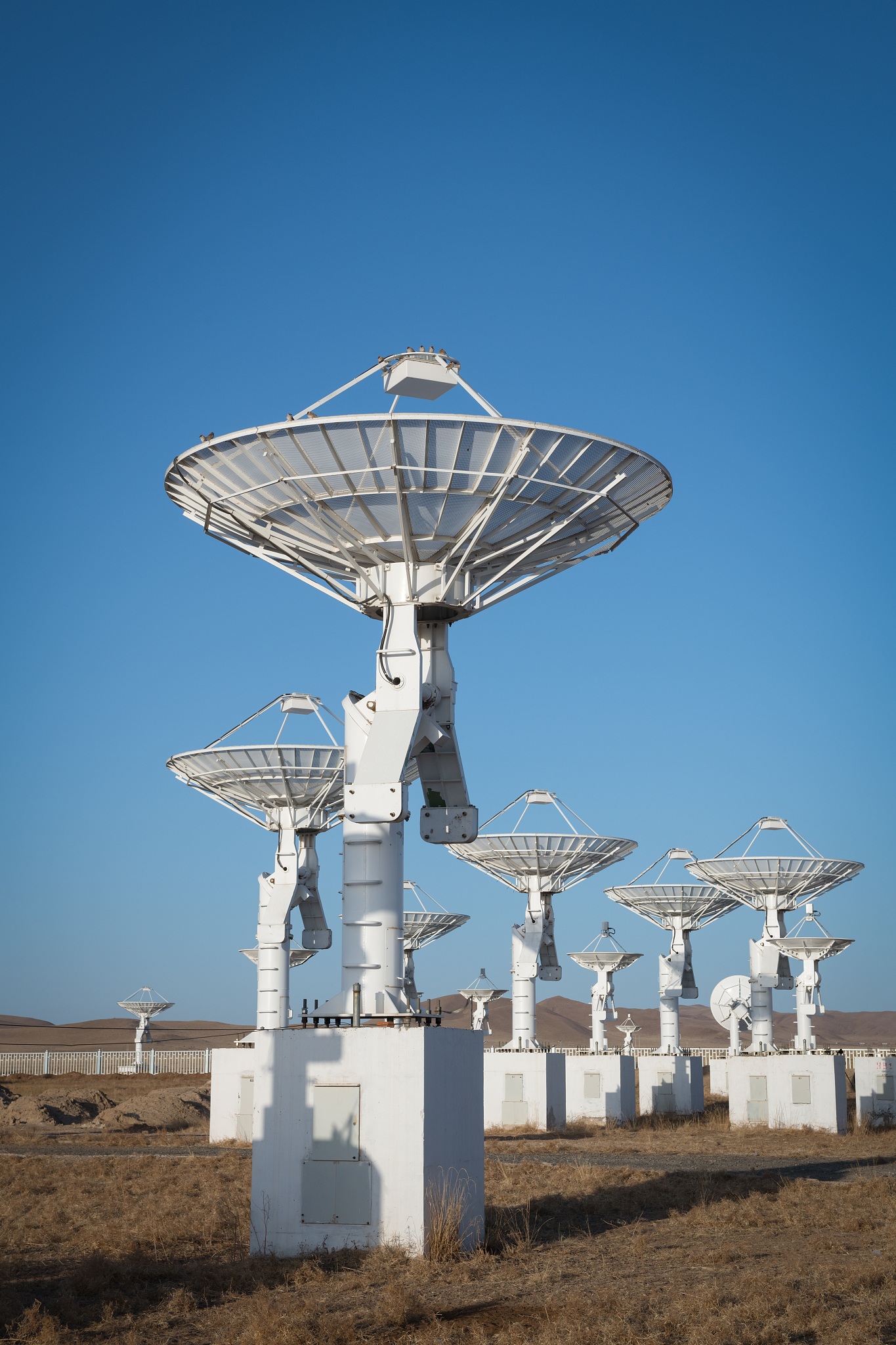 radio telescope