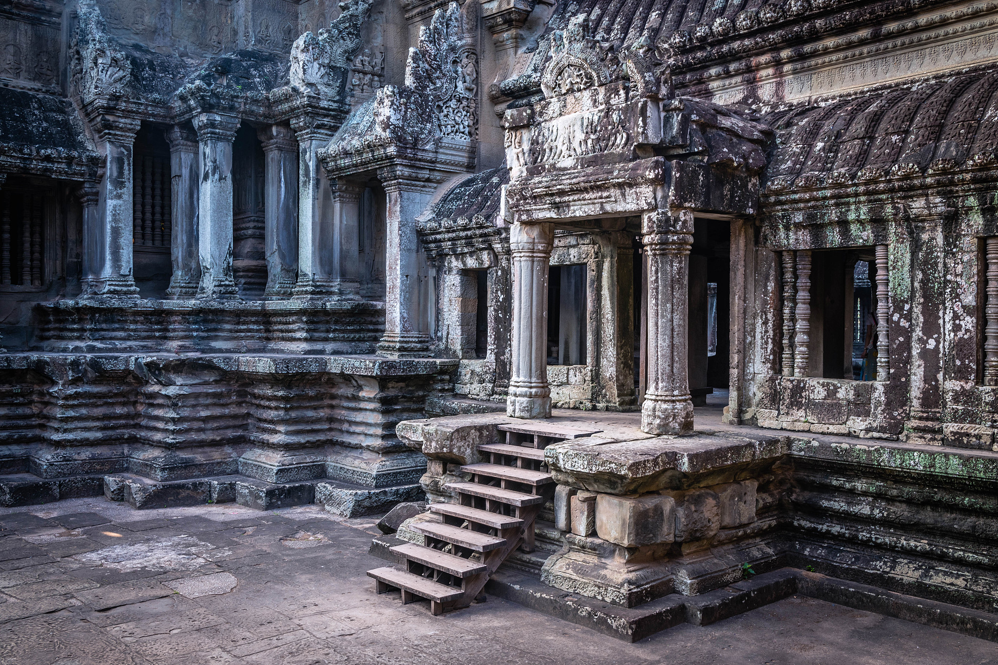 inside angkor wat