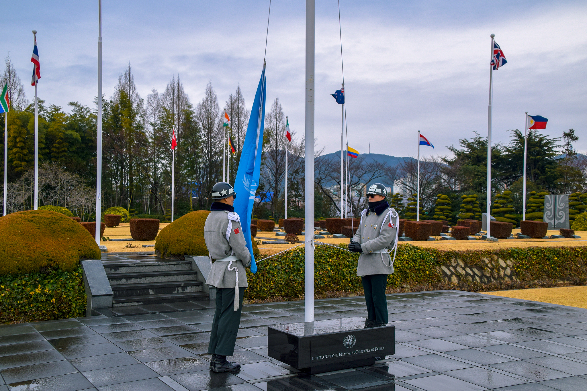 un memorial cemetery in korea