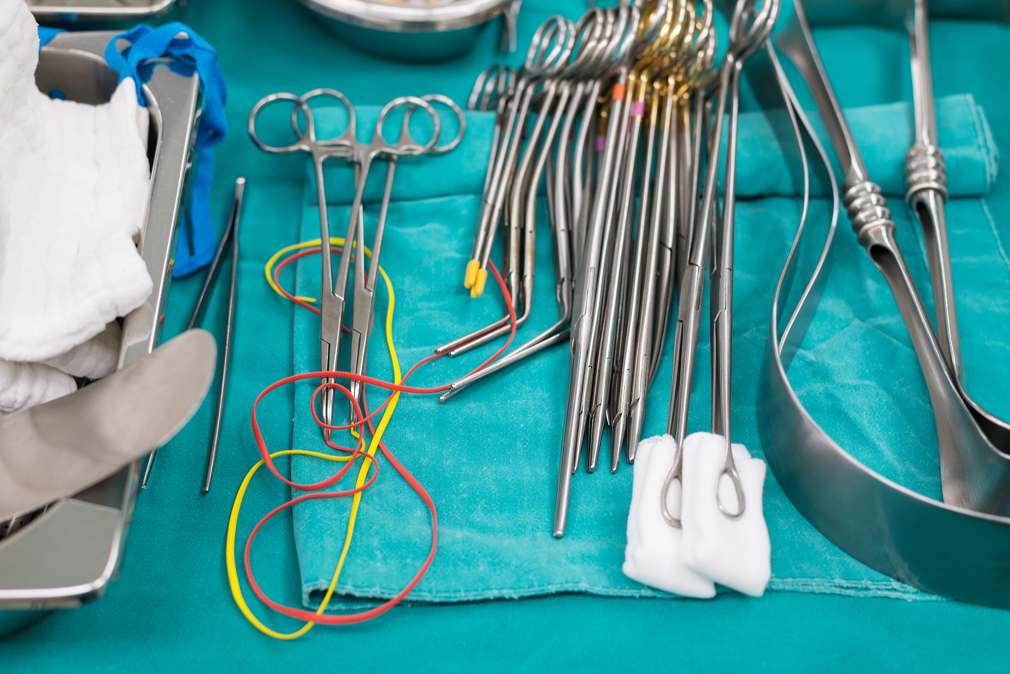 surgical instruments
