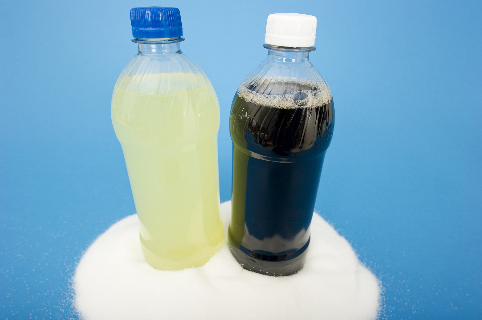 自制电解质水：简单步骤，轻松补充水分和电解质