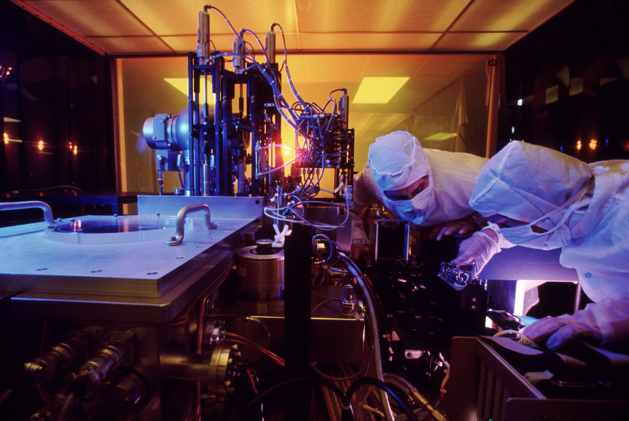 六盘水铁路学校热门专业推荐：哪个专业更适合就业？