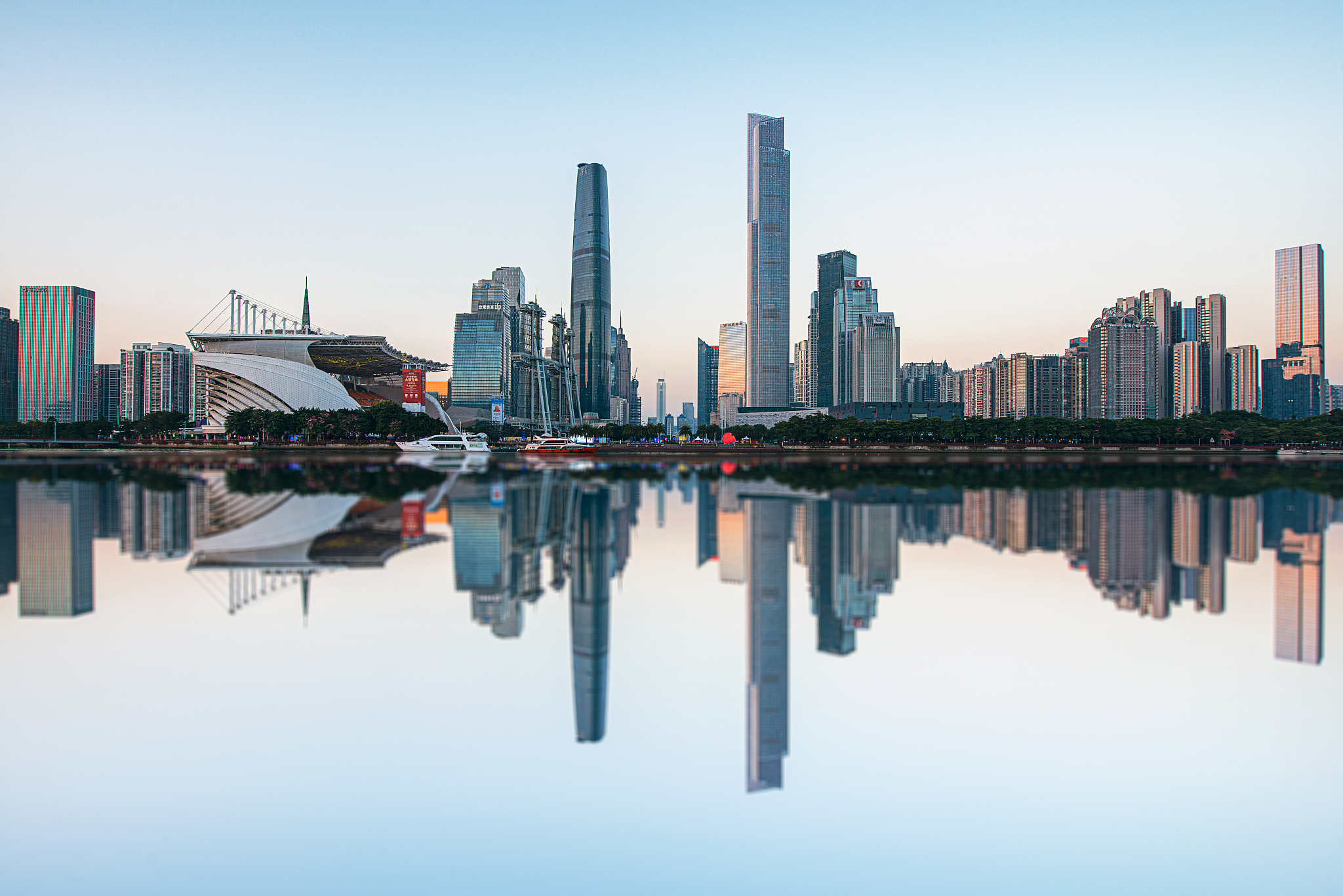 自拍为什么要有镜像