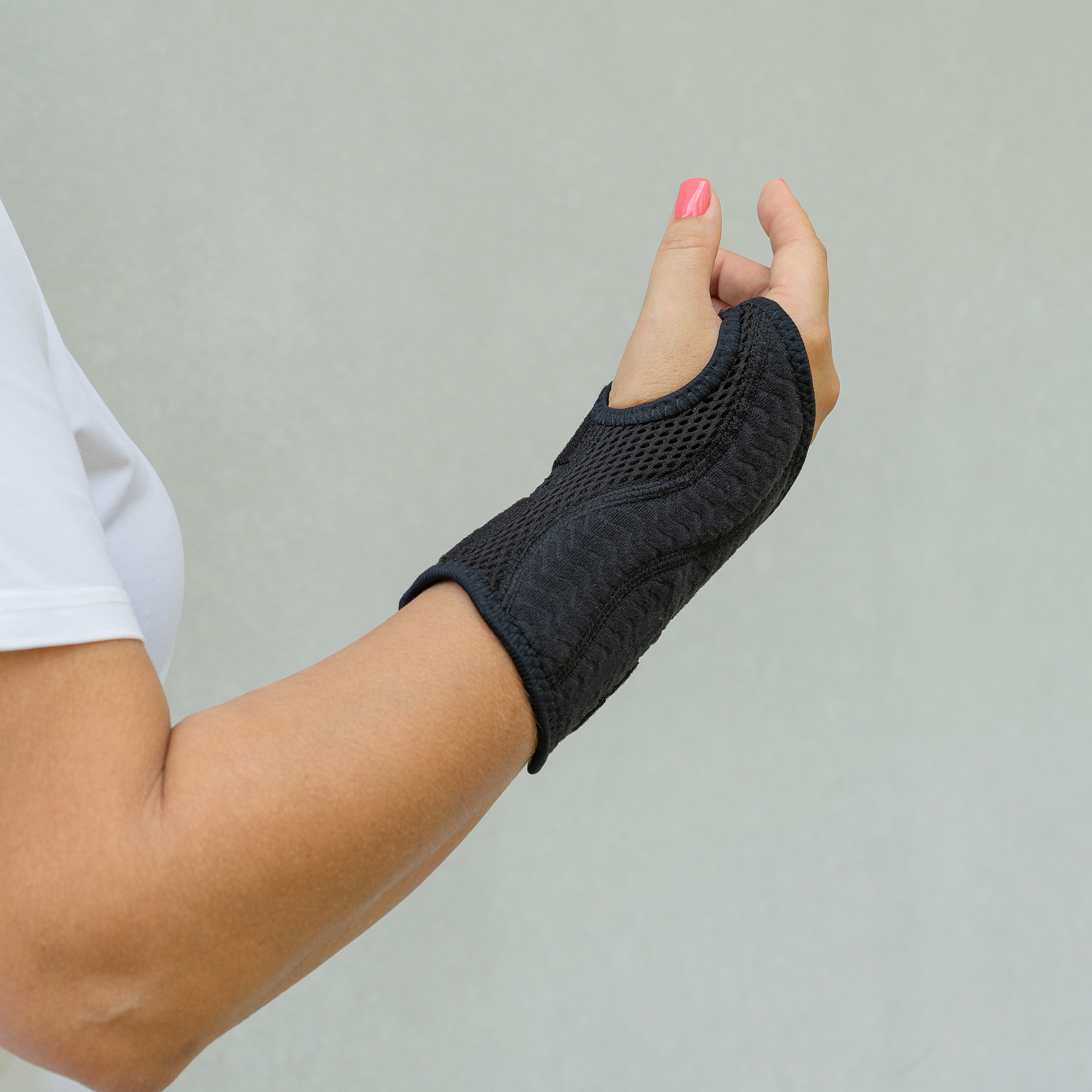 健身手套100字推文描述功能卖点吸引别人过来购买