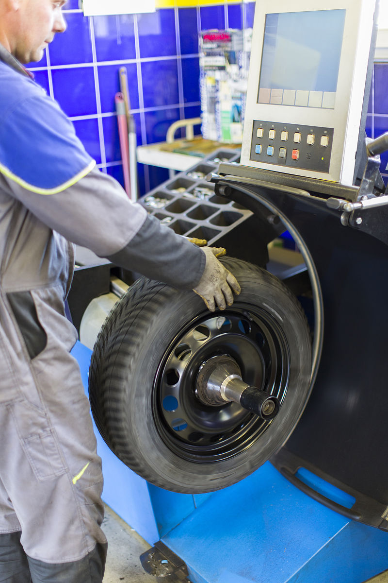 宇通客车免维护轮端怎样保养