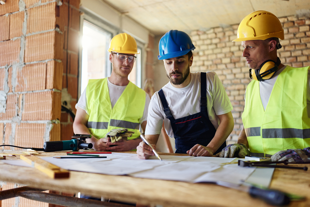 为充分展现土木部广大职工立足岗位创新创造致力推进土木部高质量发展的岗位实践以更加饱满的热情庆祝集团组建 40 周年现征集各分会职工队伍中涌现出来的先进典型、先进事迹充分展现职工的工匠精神和劳动风采完善网上工会打造 24 小时服务云职工小家。现就撰写立足园博园住宅项目建筑工程经营岗位业绩成果谈岗位工作新举措、新成效；谈如何切实做到爱岗敬业、勇于担当；谈工作中的心路历程、认识感悟1000字