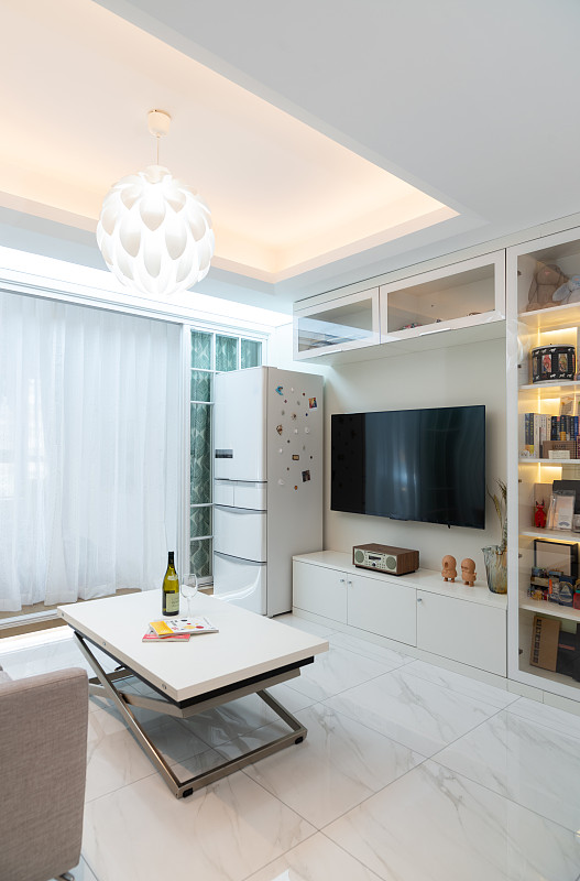 我家装修时怎么没想到！电视墙转角柜，竟能完美联动玄关收纳？