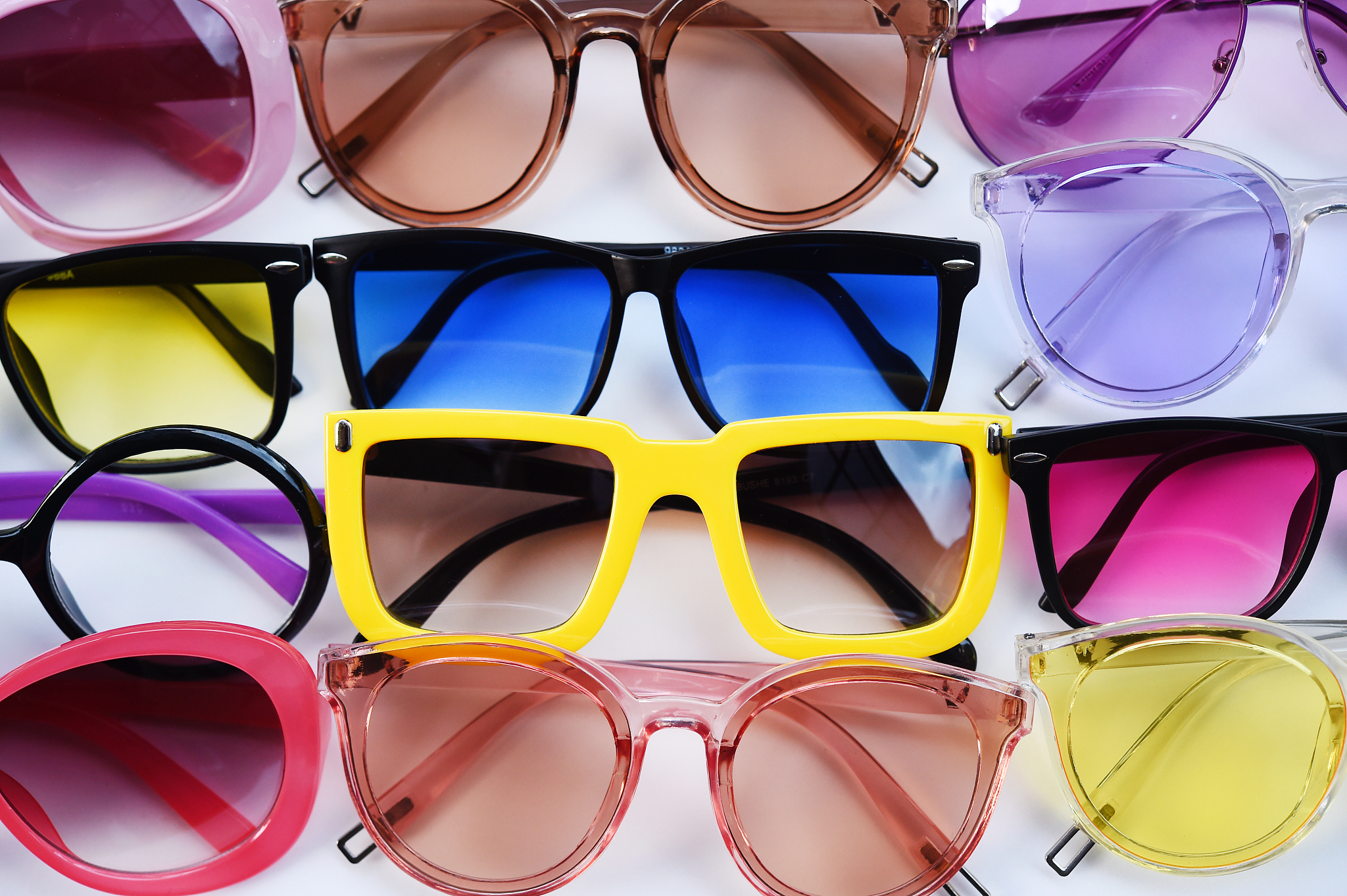 10 Must-Have Spring Accessories for Women