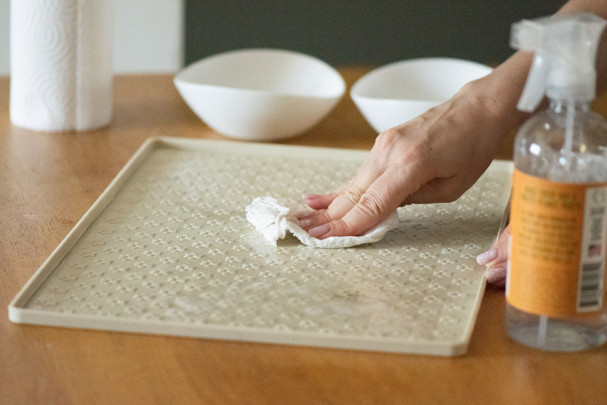 手洗碗：抹布更干净？