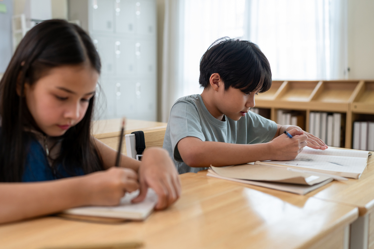上课容易走神是什么原因应该如何矫正