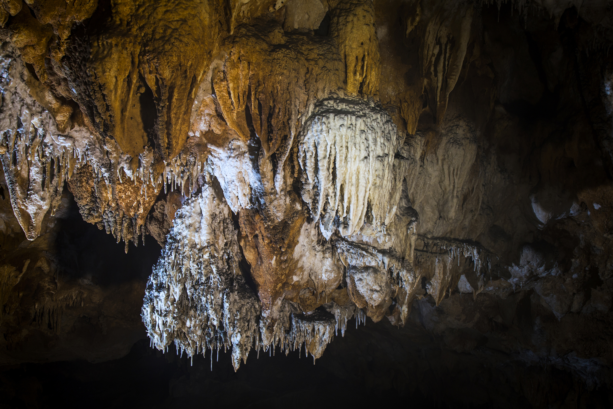 beautiful cave of thailand