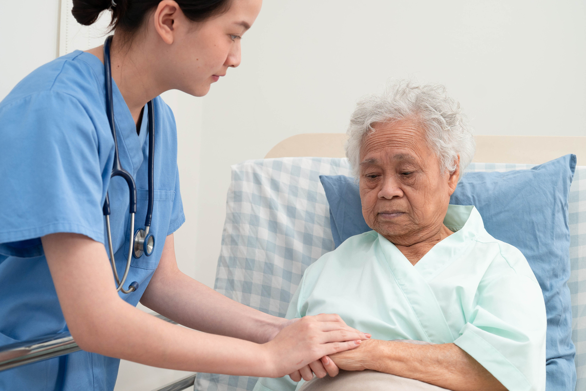 高级护理老年人服务与管理方向专业前景如何