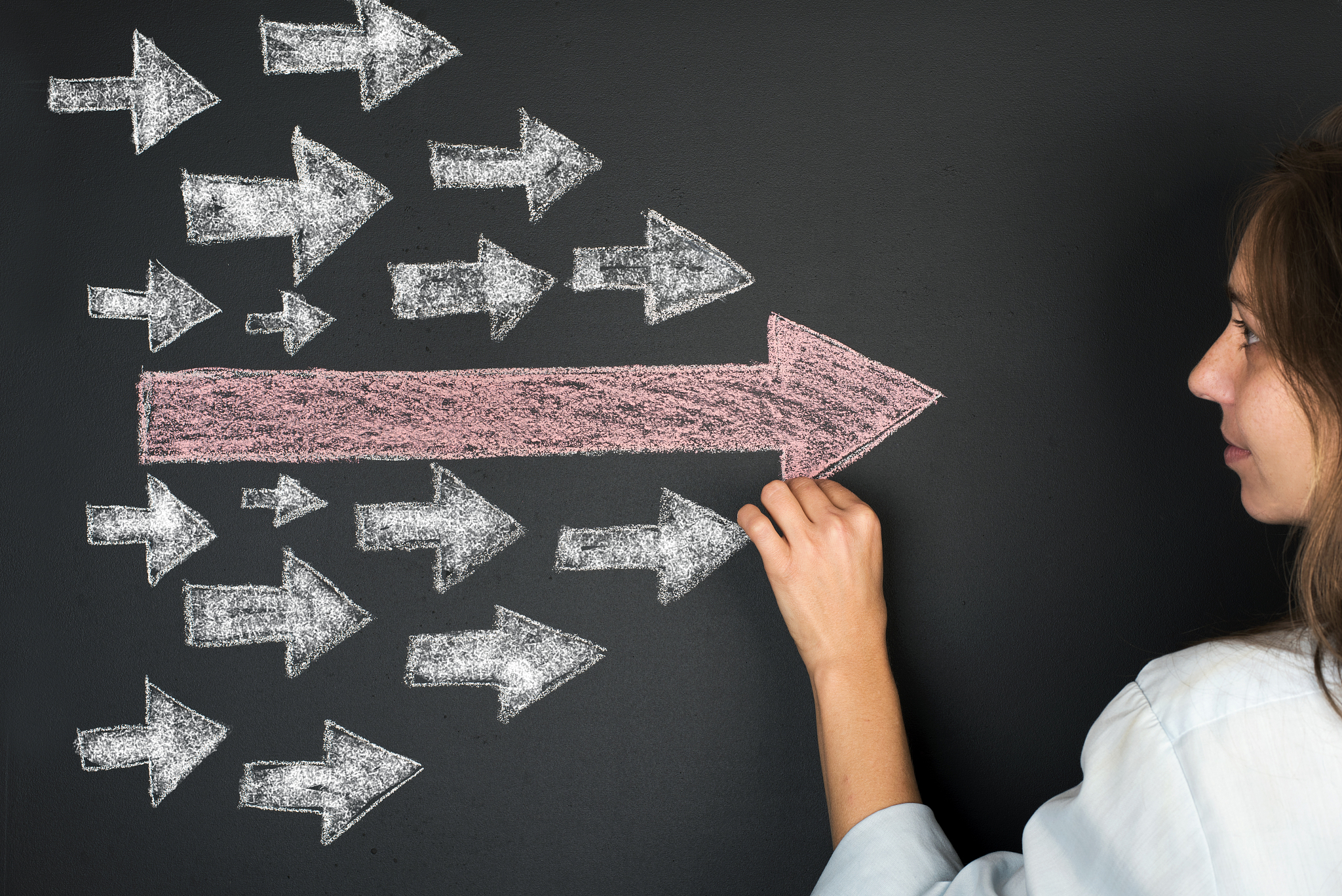 孩童能力不足，是否应该降低道德标准？——正方二辩观点