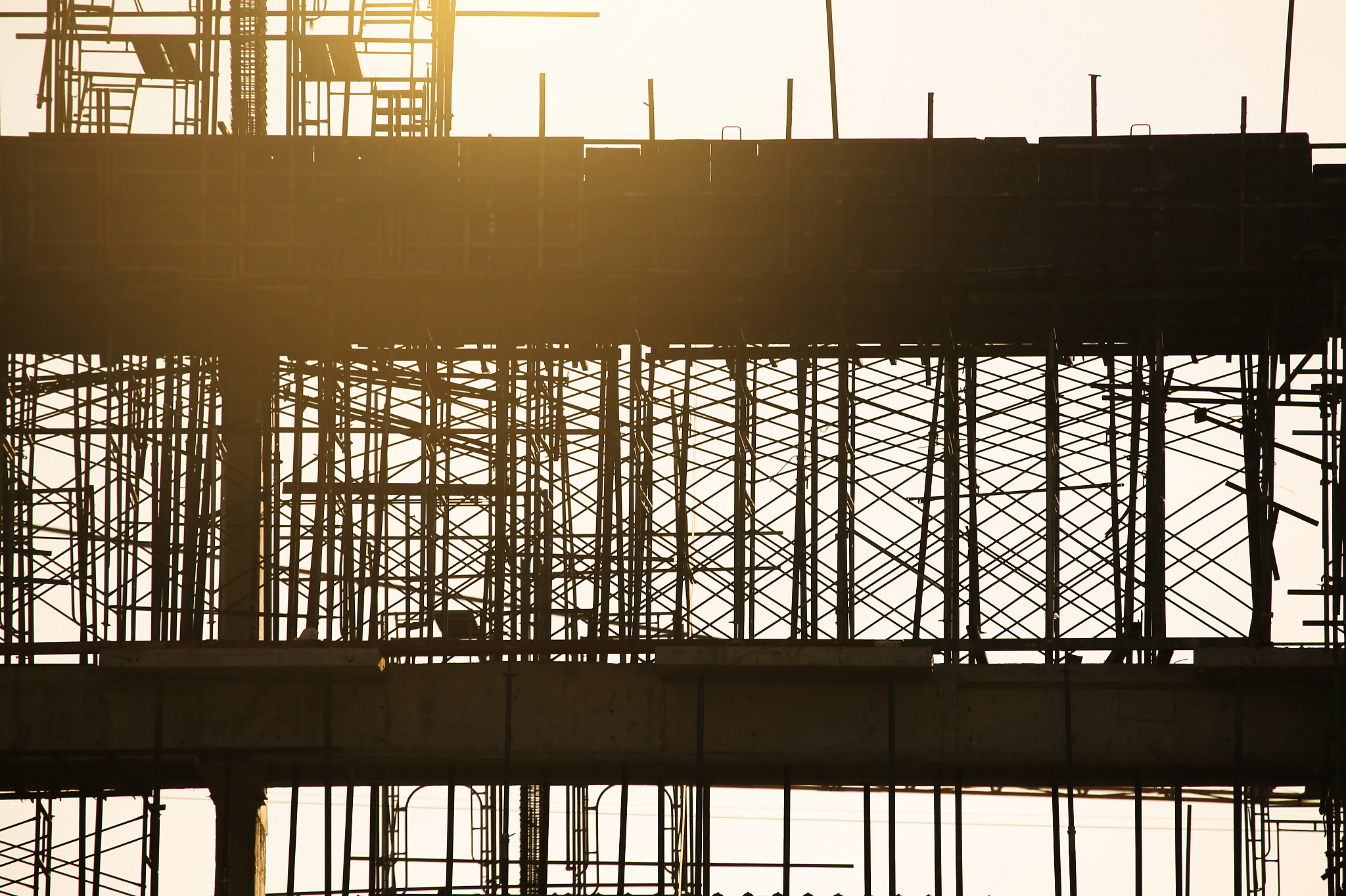 工程环境的复杂性和不确定性当前的限制是什么