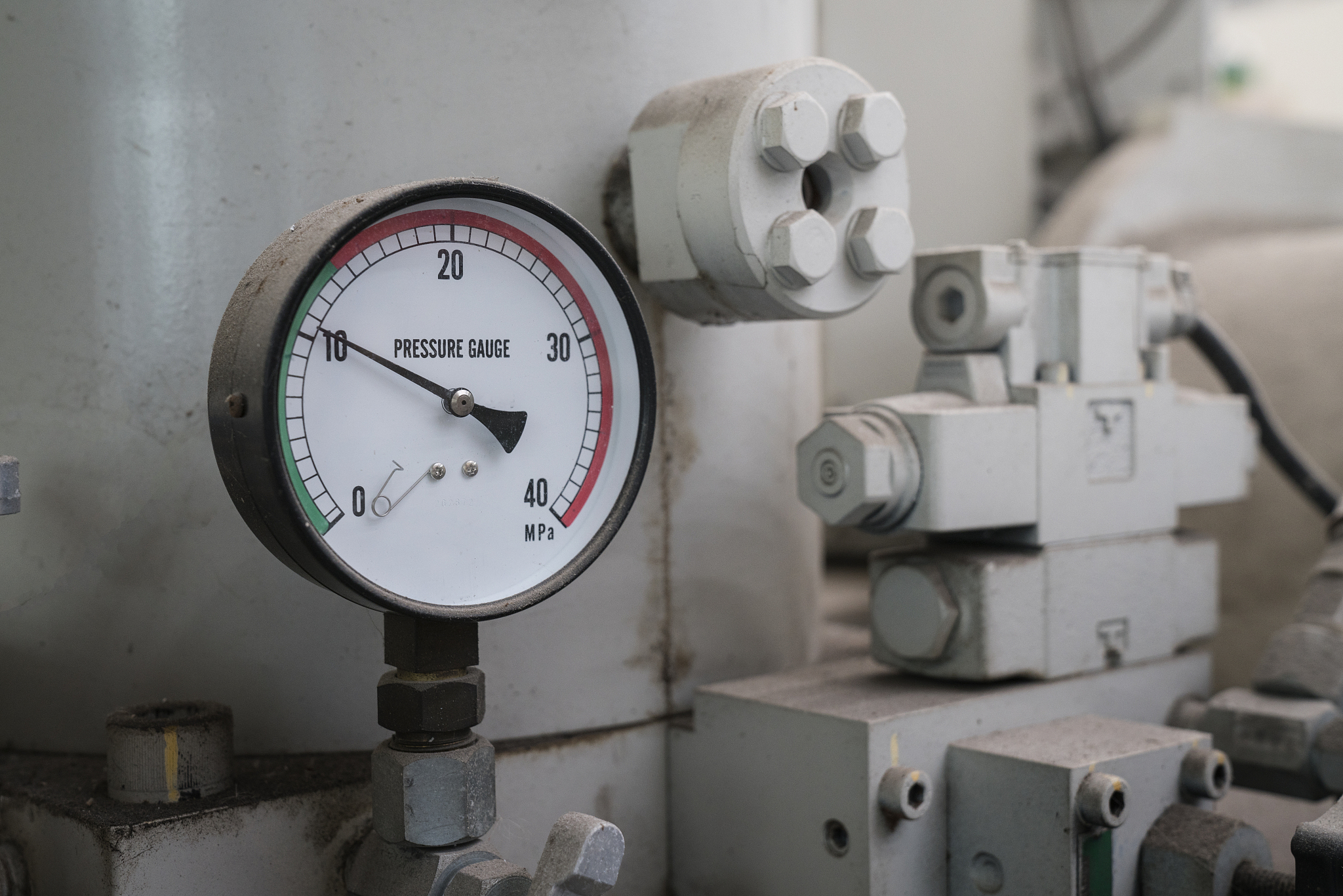 压力变送器：工业自动化仪器中的压力测量利器