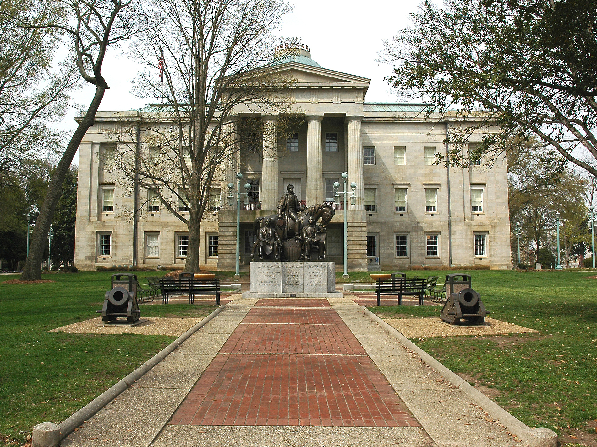 nc state capital building