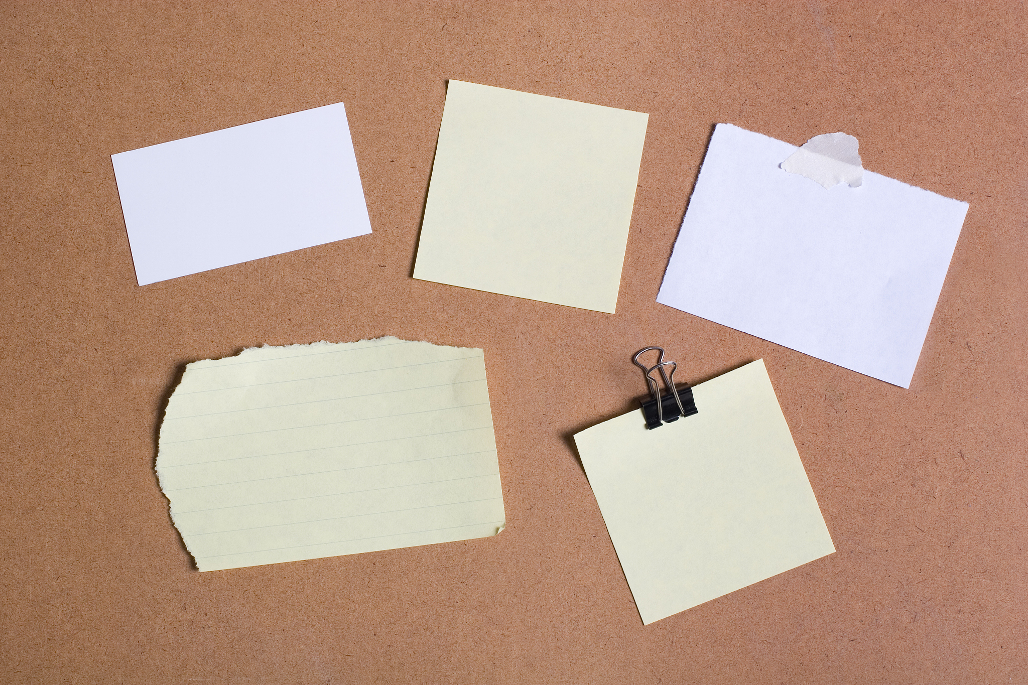 拿走文件在领导办公桌怎么留言呢