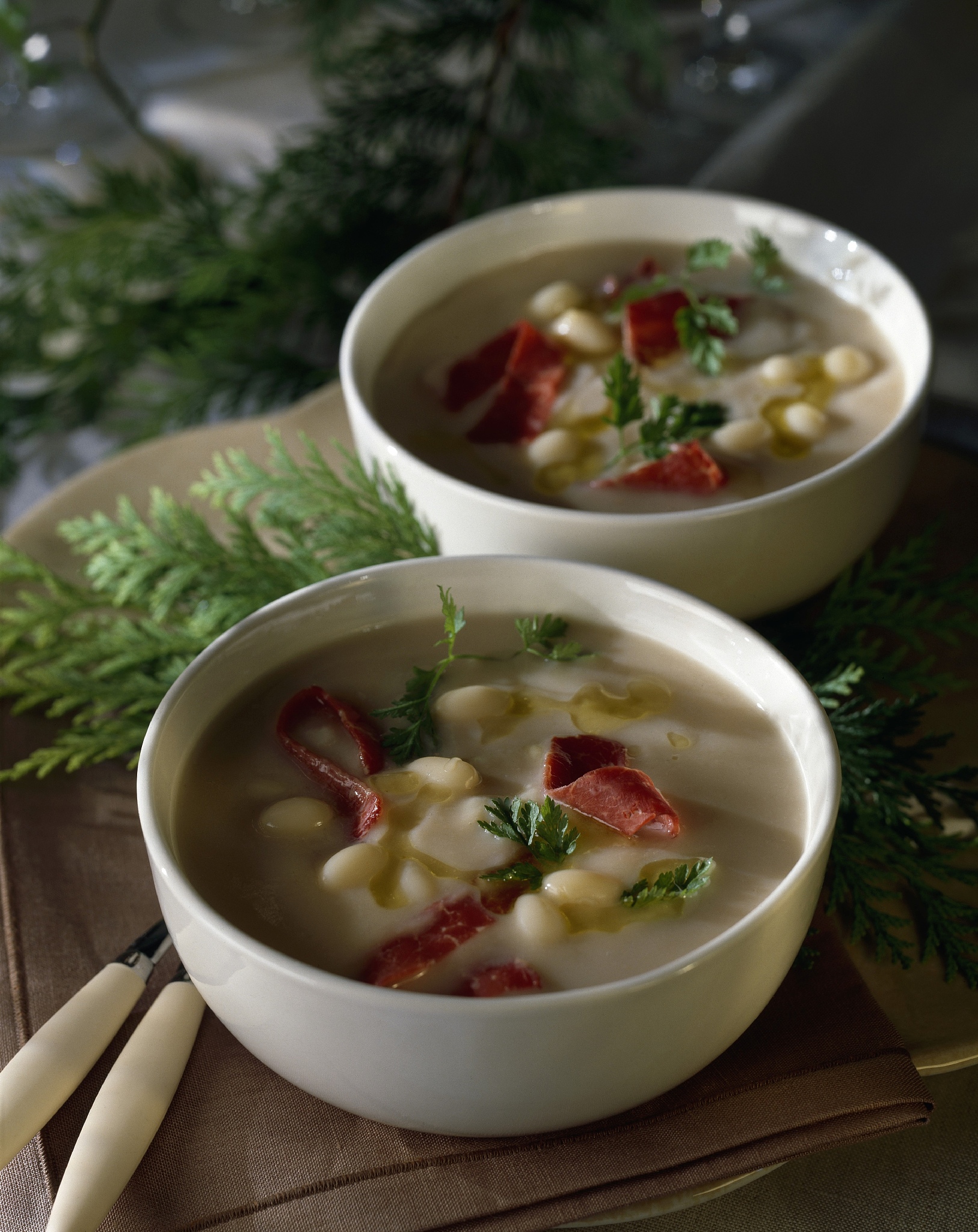 蘑菇鸡蛋汤：简单美味，营养丰富