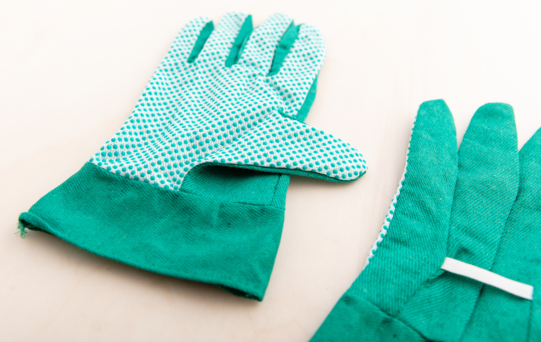 garden gloves