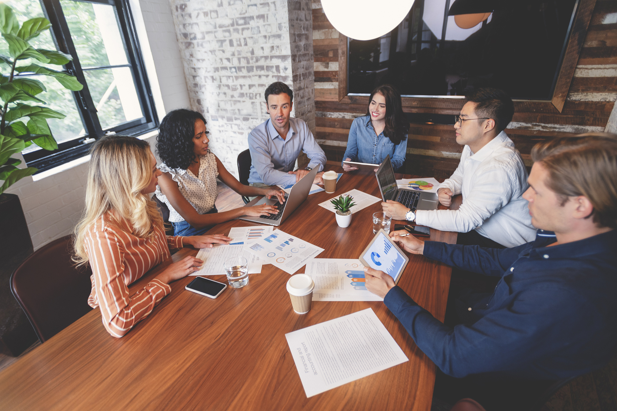 作为一名高中生写一份未来的生涯发展并提取关键词