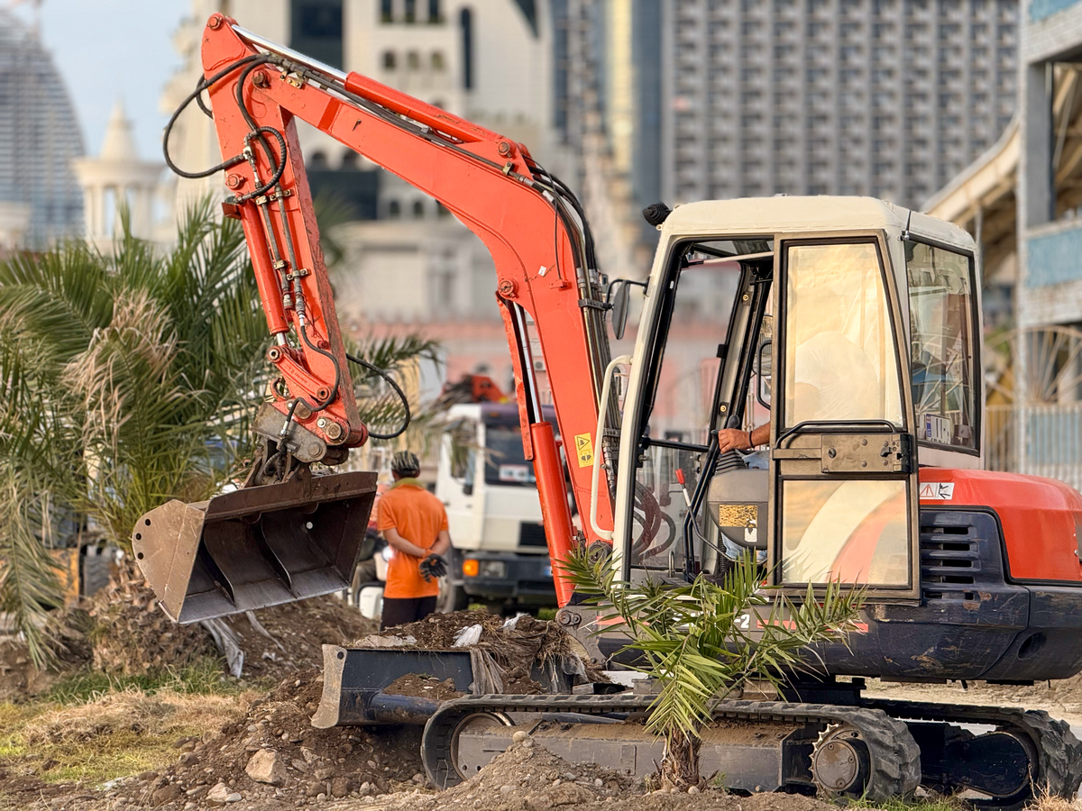 西安挖掘机培训：出师标准及学习内容详解