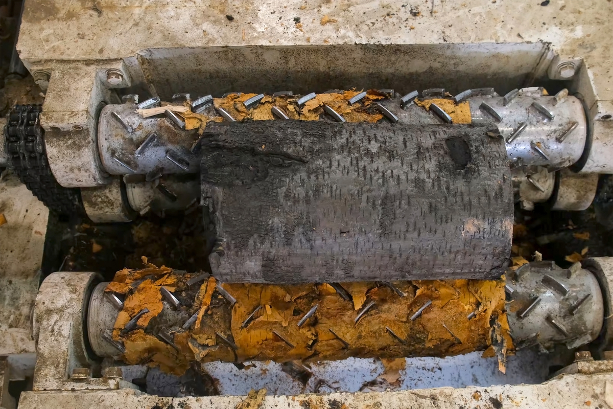 油田油水井腐蚀结垢原因1000字