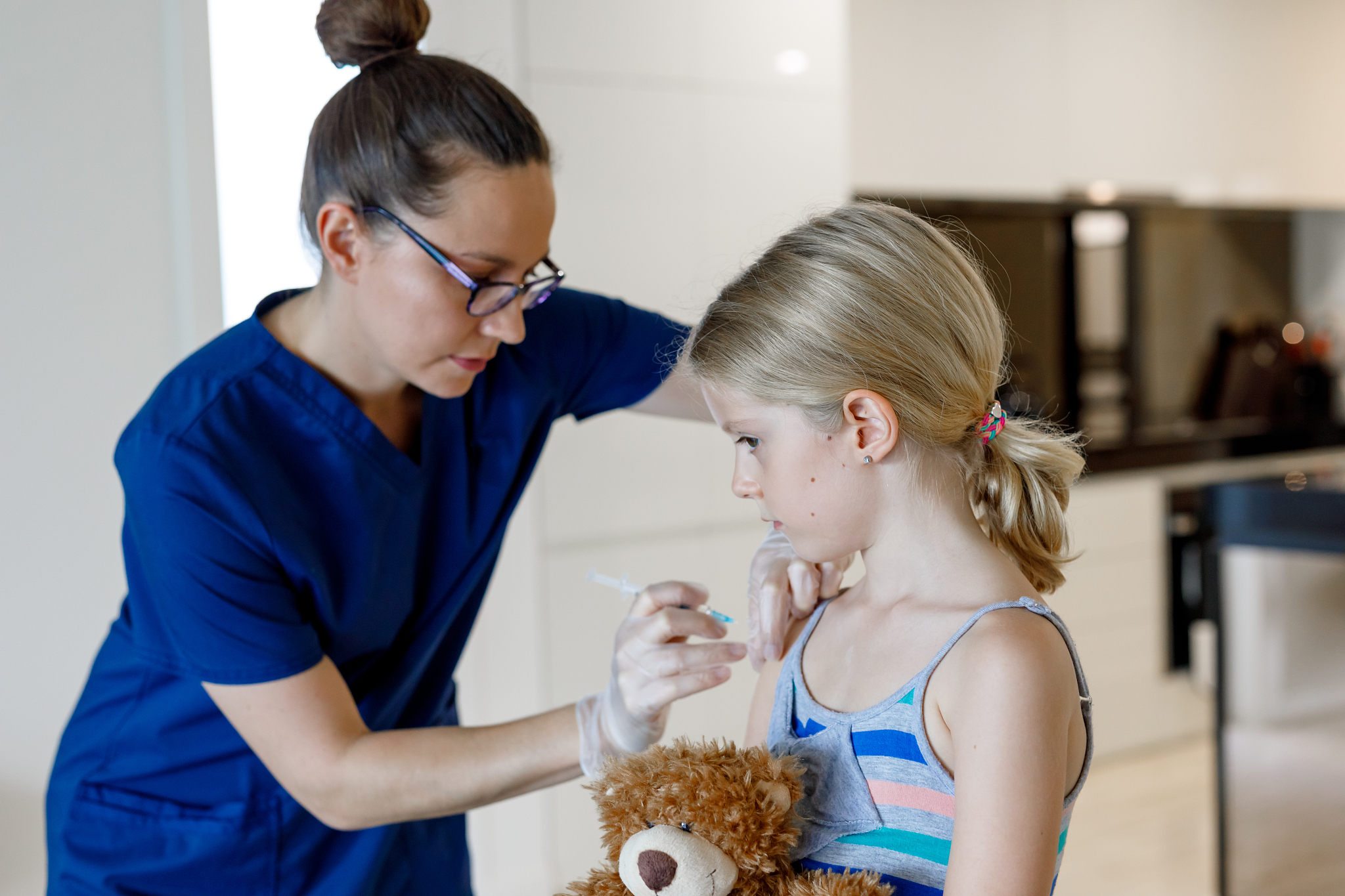 重庆卫校高级护理专业就业方向：从临床到管理，多元发展