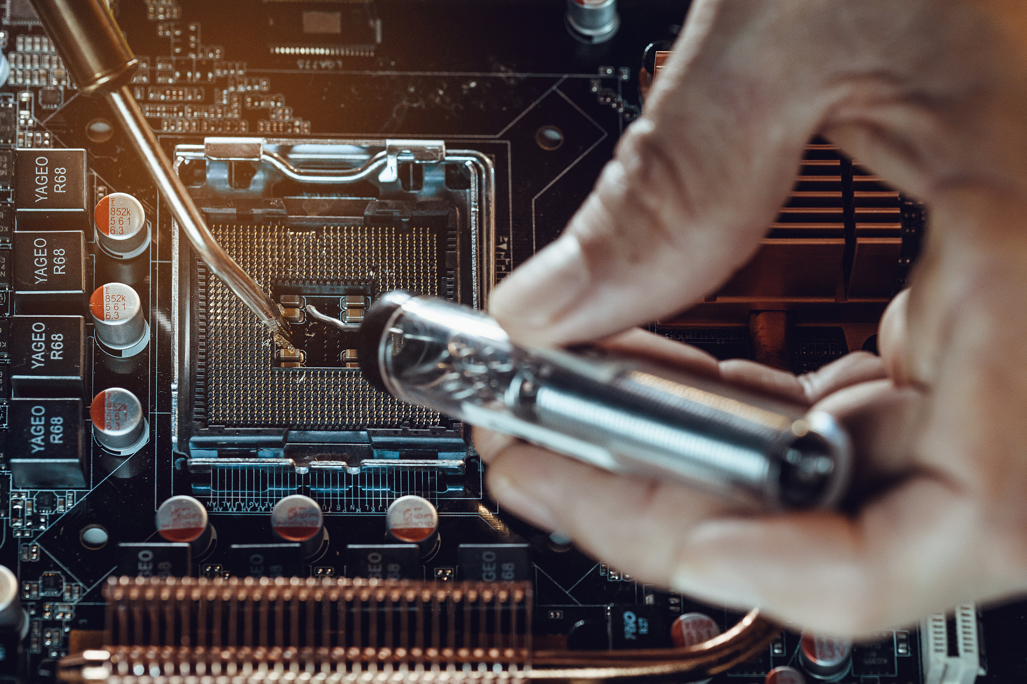 贵州省邮电学校女生适合学什么专业？推荐通信工程、计算机科学与技术和电子信息工程