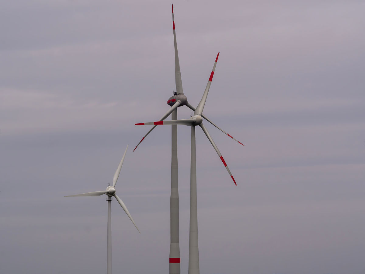 恩德能源风力发电机产品线型号分析