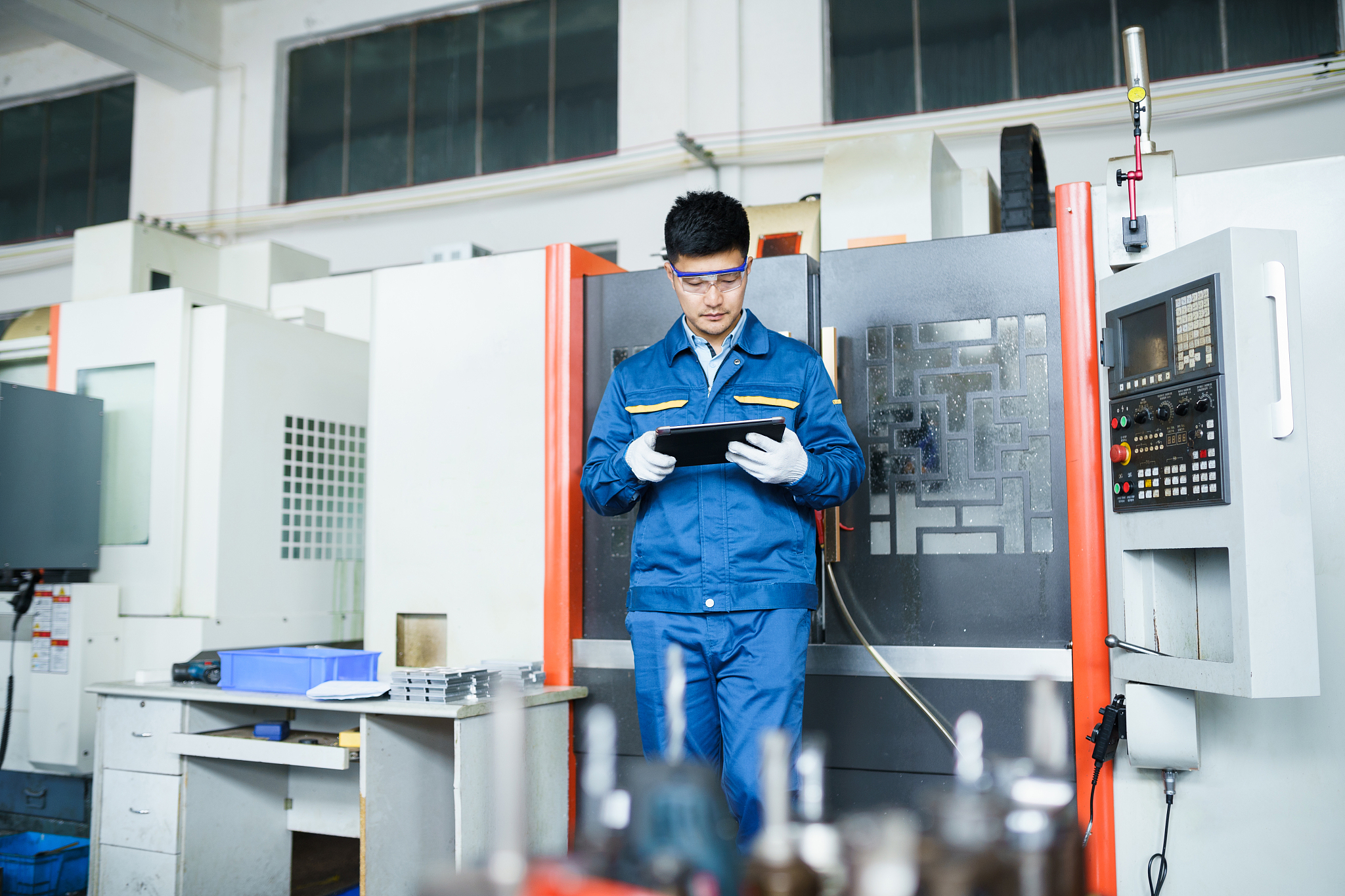 西安工程技师学院数控加工专业报考条件 - 预备技师+大专