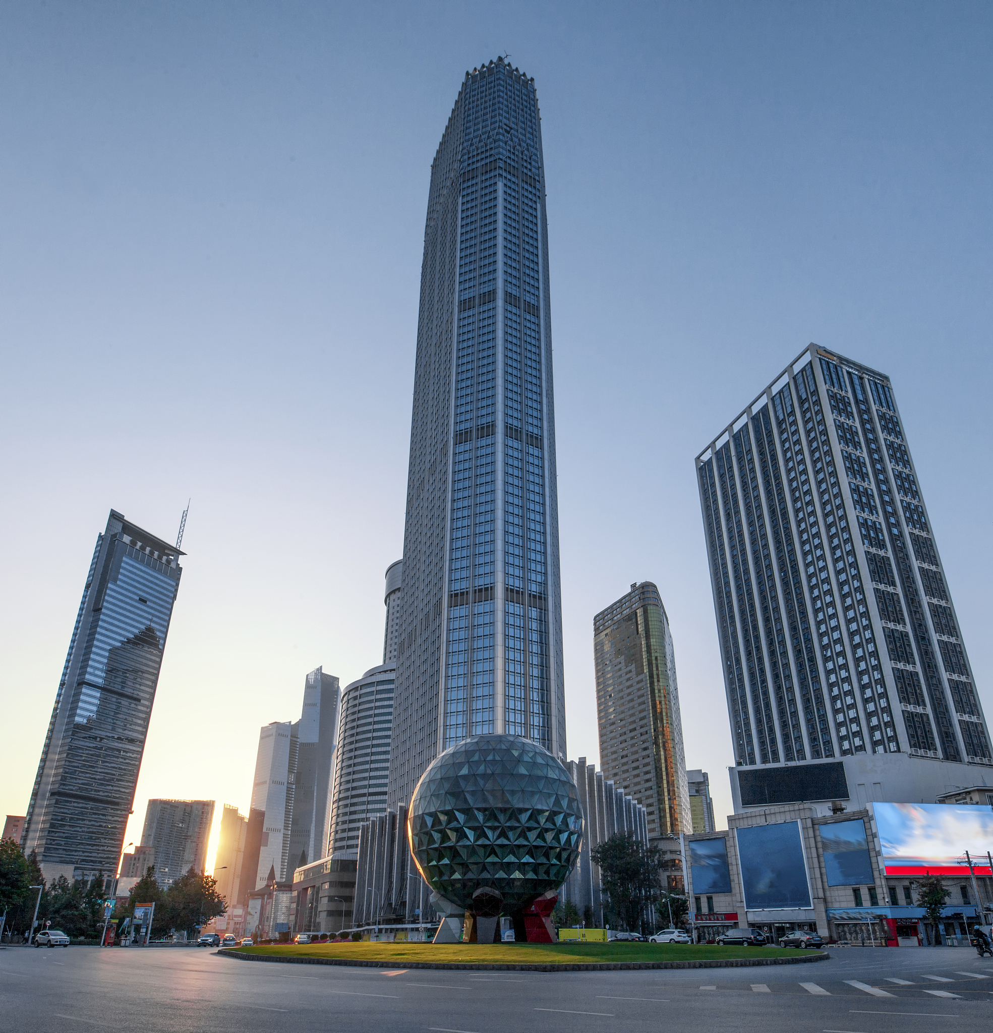 开发商与建筑商：合作共赢，打造城市地标