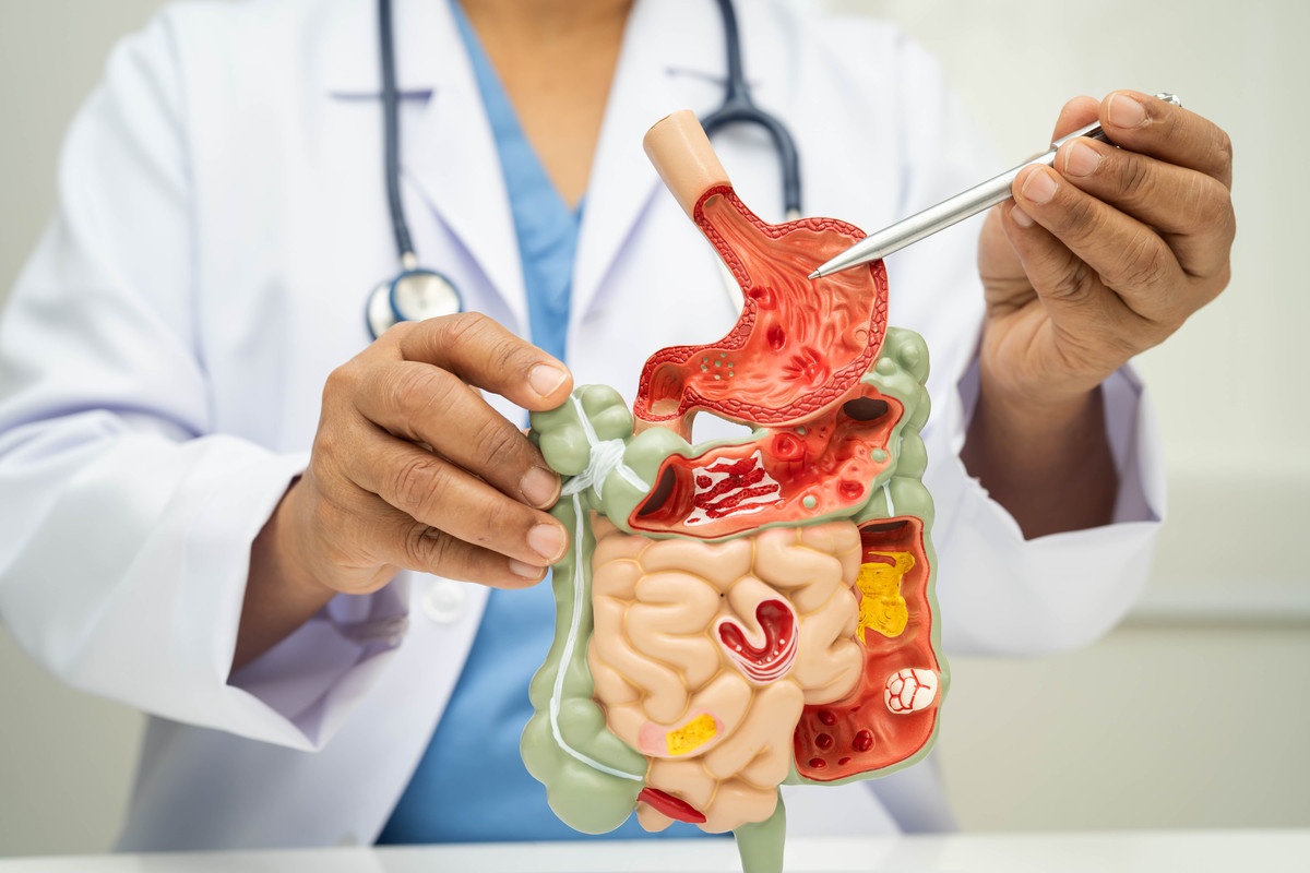 频繁放屁的原因及应对方法