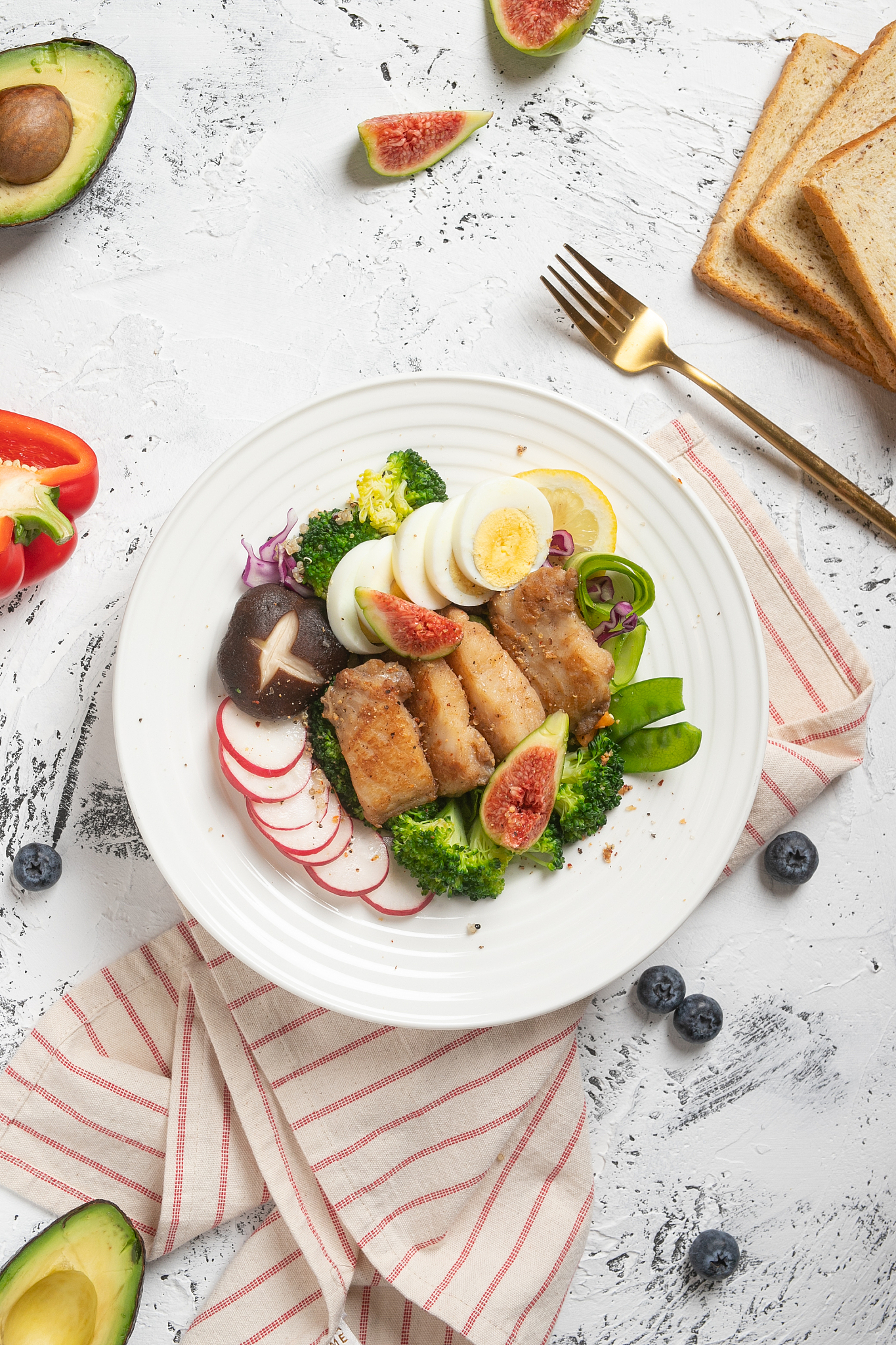 168cm 60kg 女 一日减脂食谱 免晚餐 喜欢馒头 中式餐