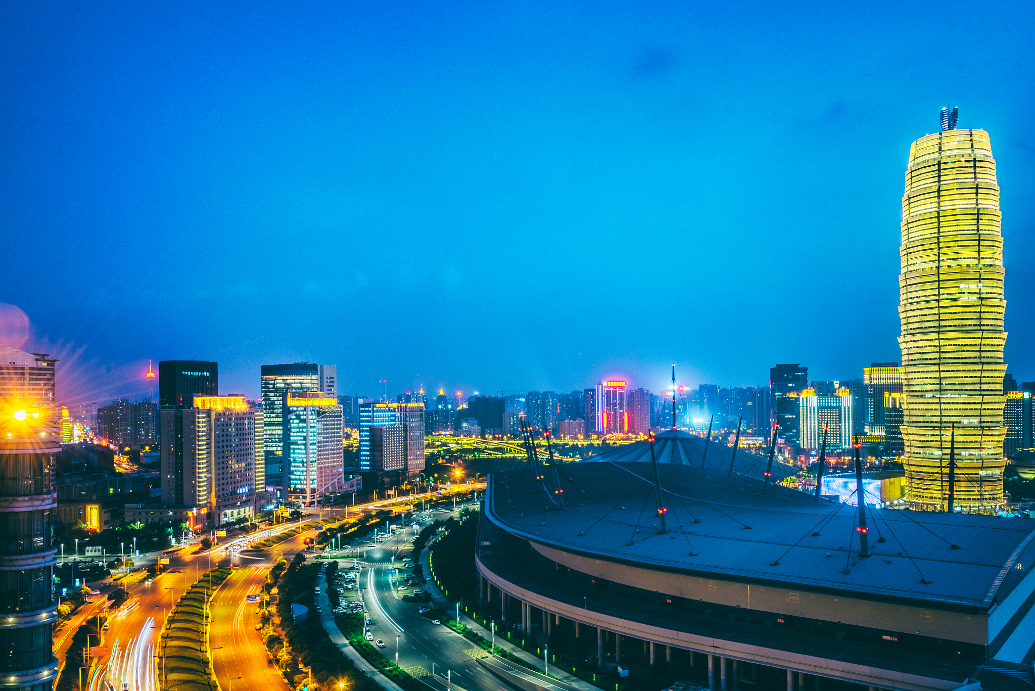 night view of guangzhou city