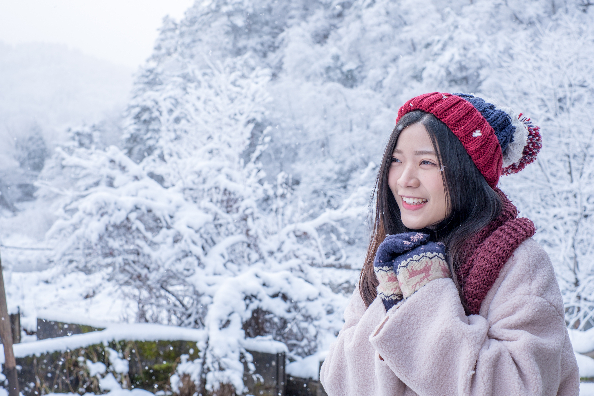 girl in ancient village name shirakawa-go, japan