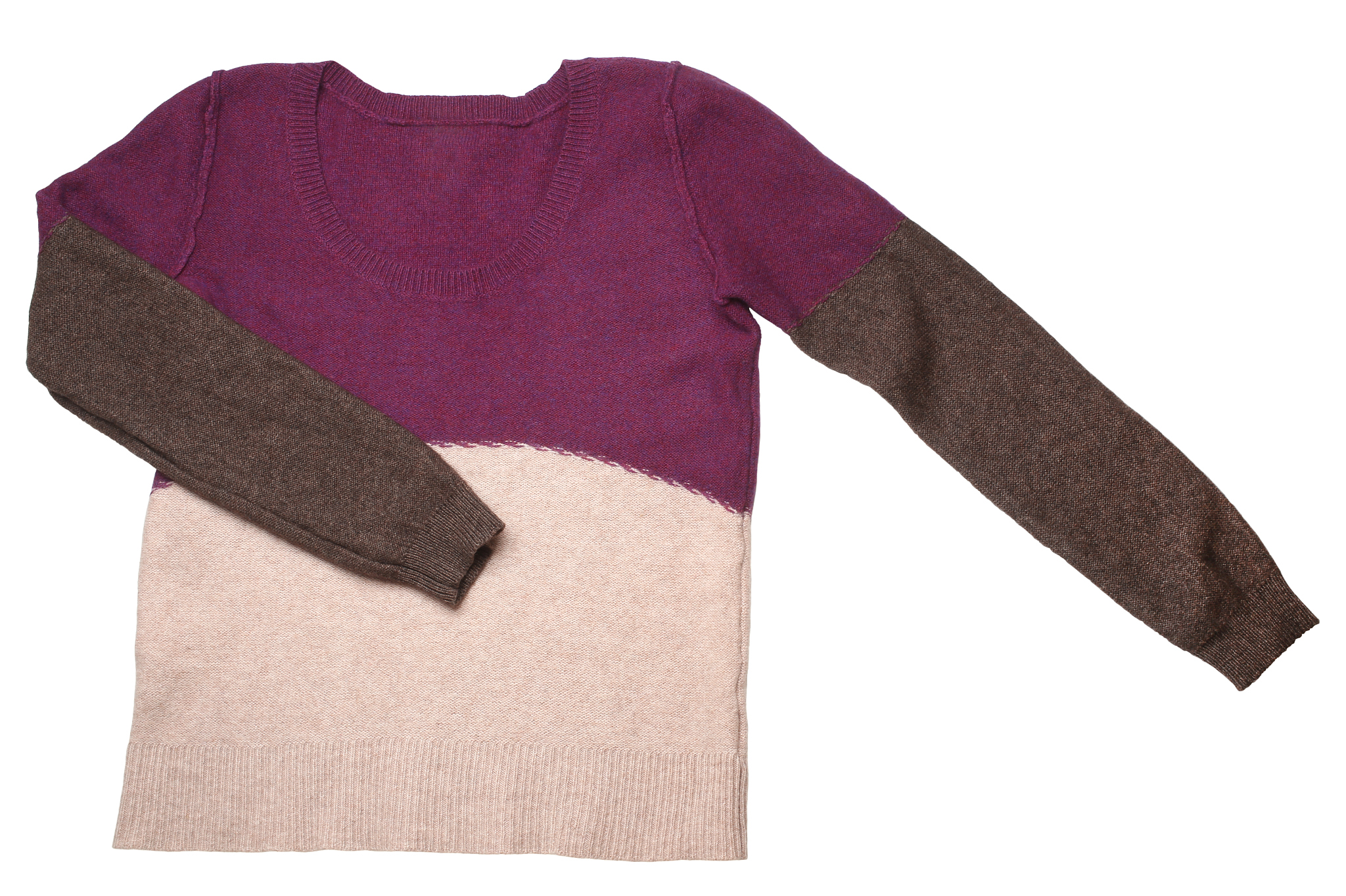 用美式英语写3条关于Women Leopard Open Front Fuzzy Cardigan Sweaters Long Sleeve Casual Knit Sweater产品的正面评论。内容附带评论标题评论单词数量小于40个单词。