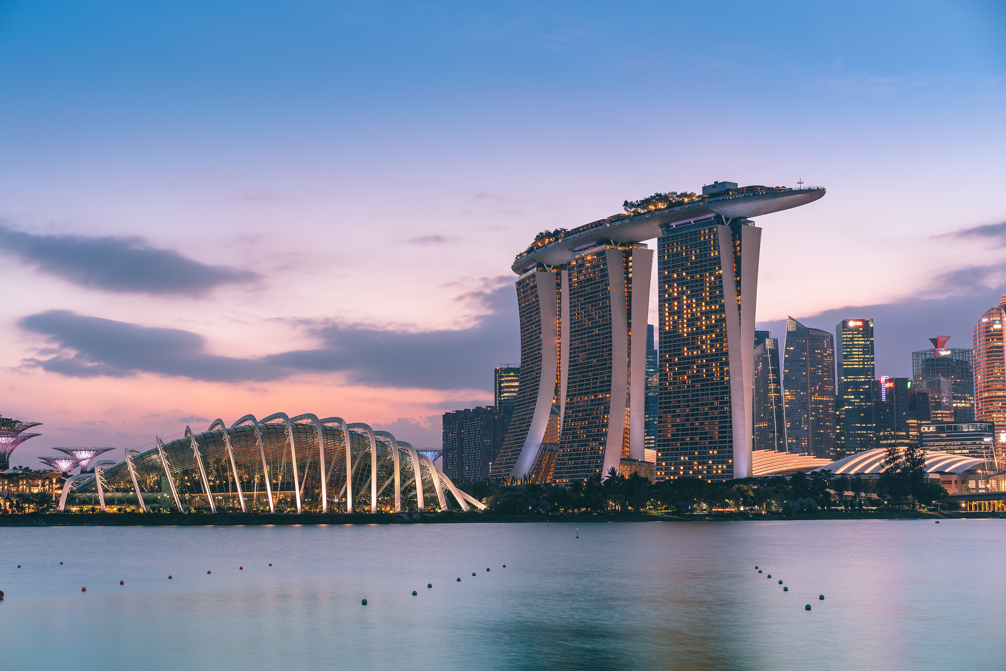 帮我制定一个新加坡5天4晚的旅游计划