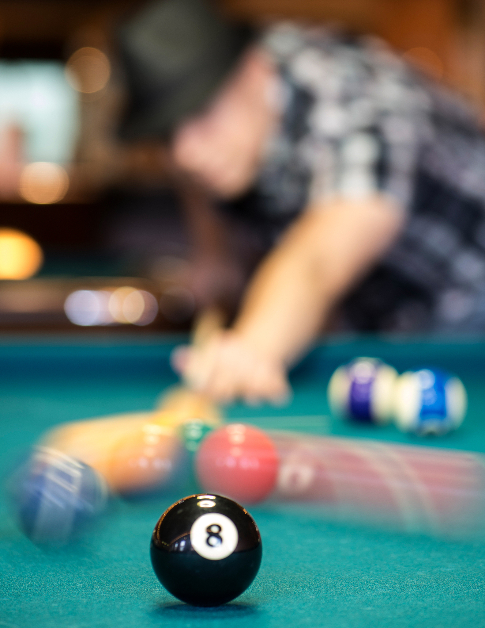 human 你知道桌球游戏吗; AI AI 当然桌球游戏是一种室内运动通常由两名或四名玩家参与在长方形的桌子上使用小球和球杆进行比赛。这个游戏需要高度的技巧和反应速度非常受欢迎。;human 我指的是手机上的桌球游戏; AI AI 是的我了解。手机上有很多不同类型的桌球游戏有些是模拟实际桌球比赛的有些则是更加休闲的游戏。无论哪种类型它们都可以带给人们很多乐趣和挑战。;human 我需要写一个