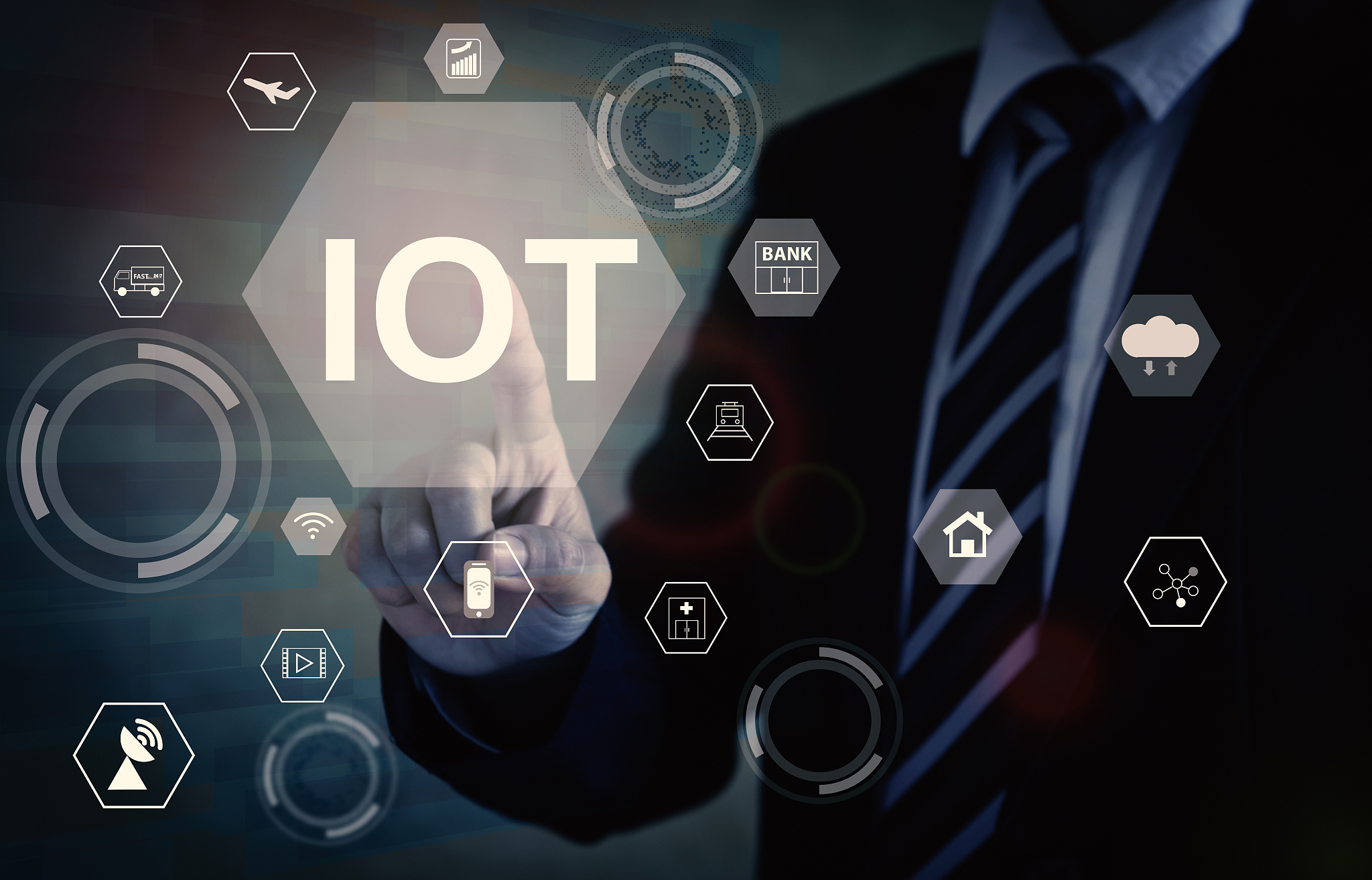 衡阳市信息网络工程学校是不是公办？热门专业有哪些