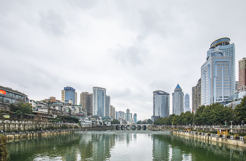 贵阳初中毕业能上中专吗？2022最新政策解读！