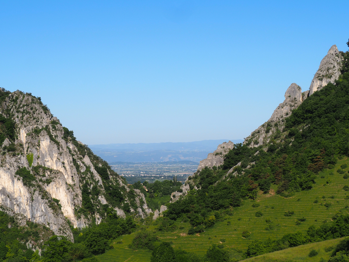 滦平县最开阔的地域：崆山 - 华北最大喀斯特地貌山脉