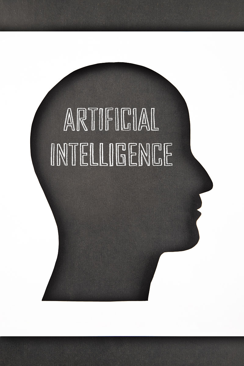 请结合易经里的内容给人工智能文化创作公司取一个名字列举20条