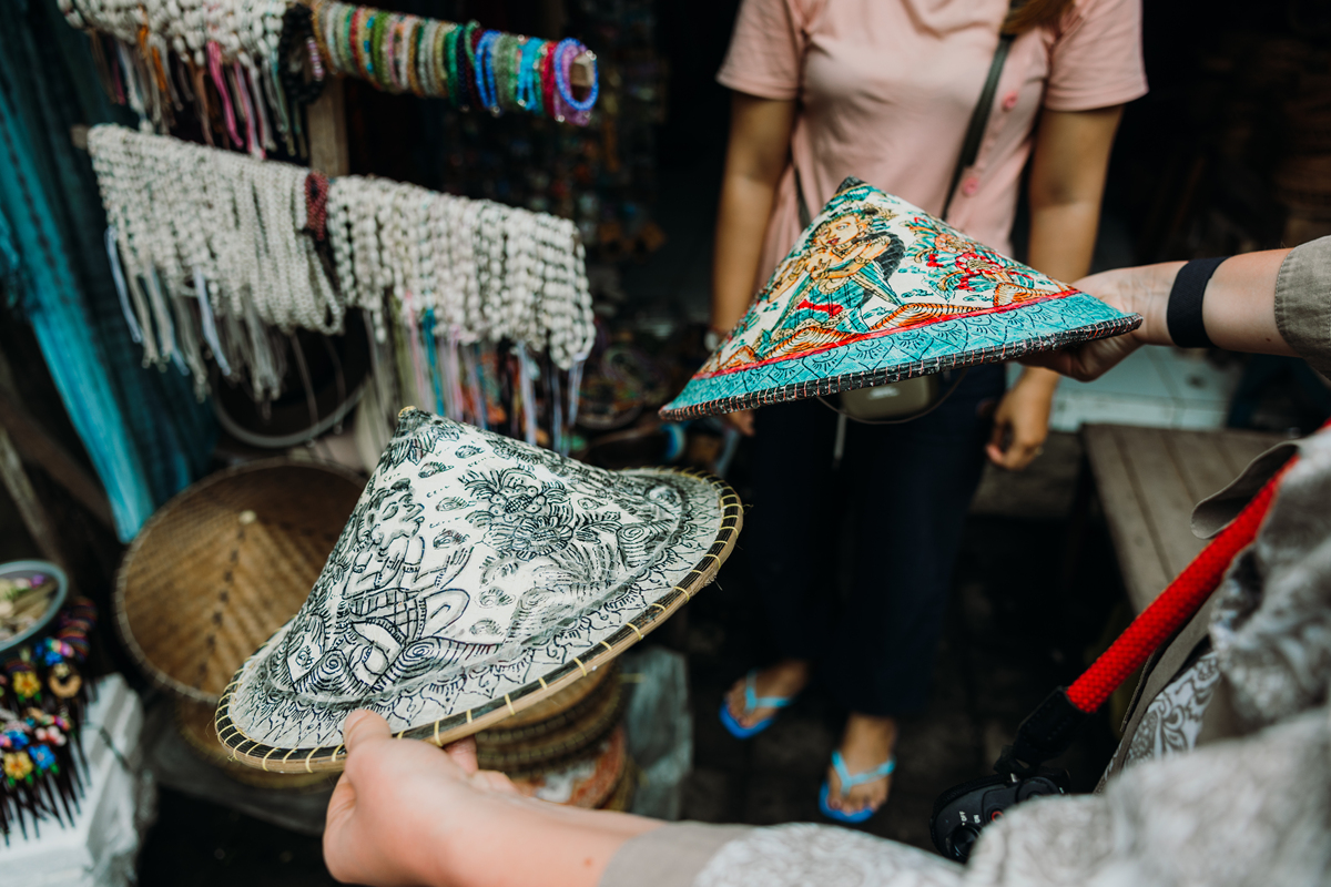 喜洲古镇特产指南：必买清单及购物攻略