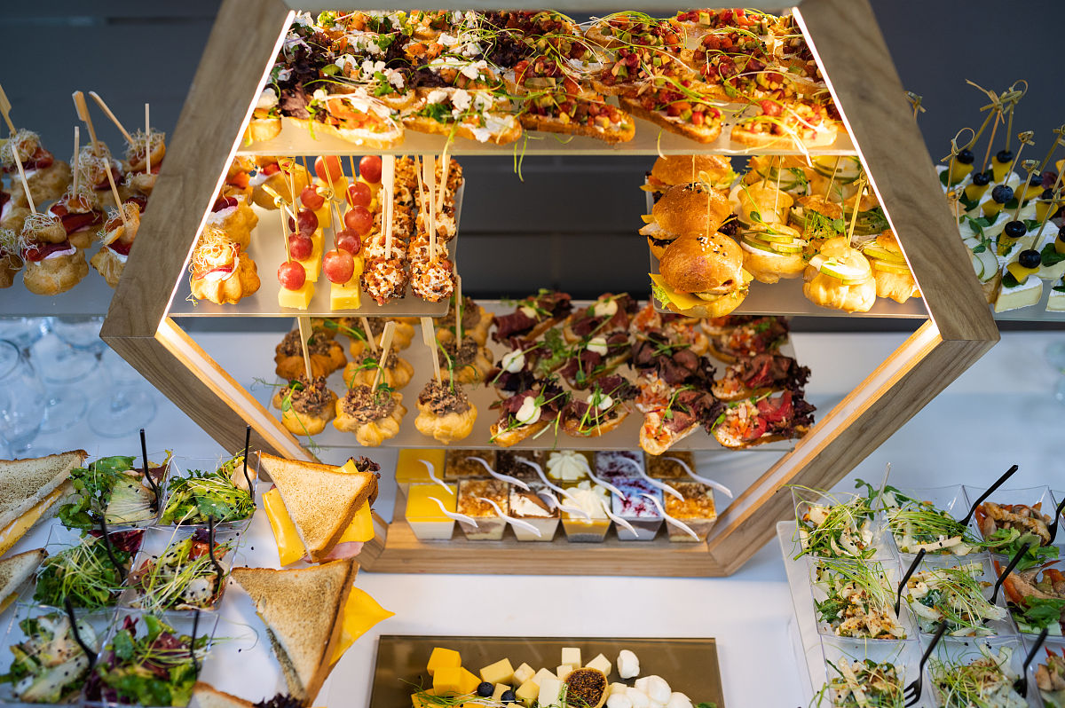 自助餐攻略：美食天堂，满足你的味蕾！