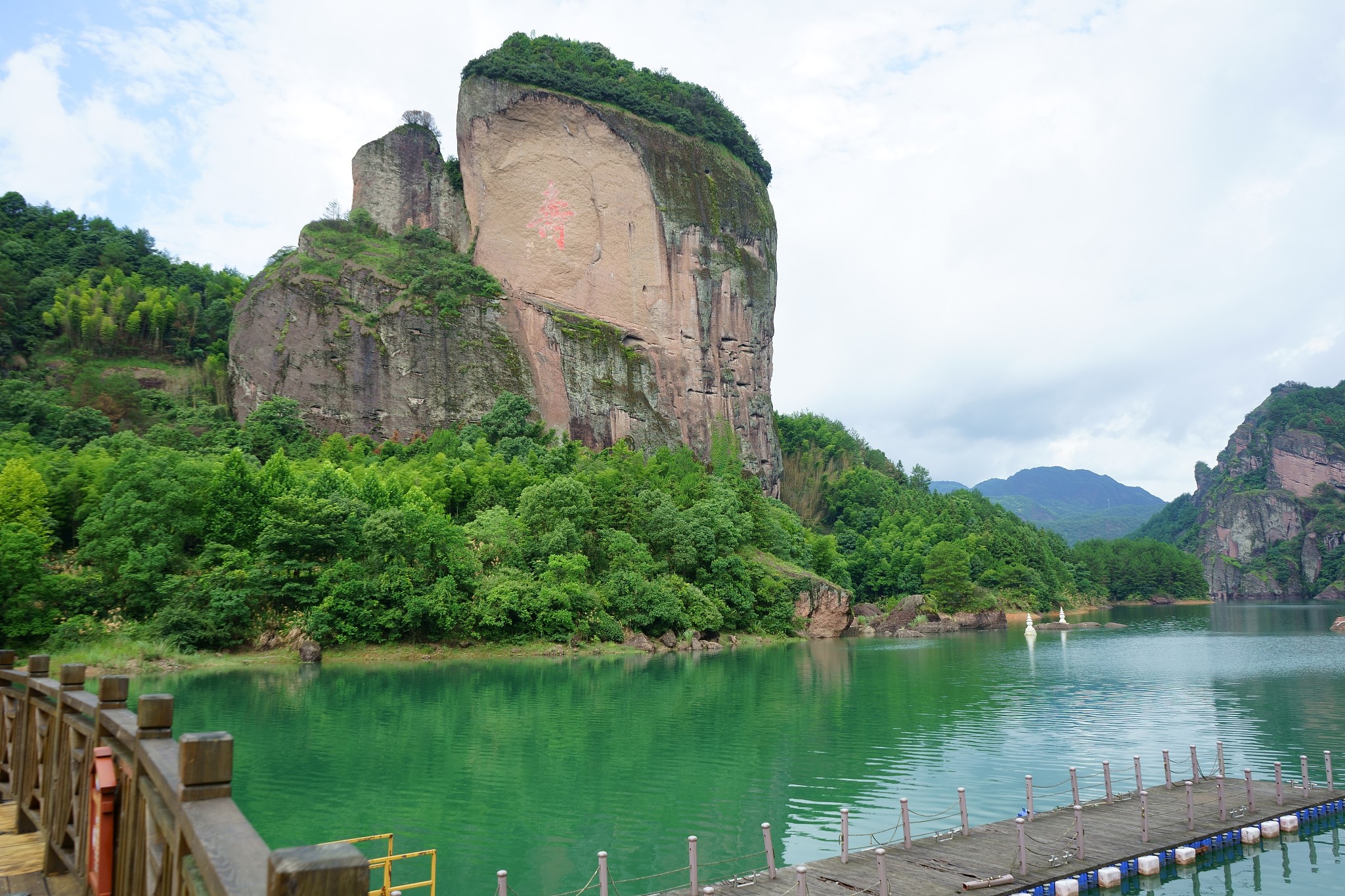 江西6天旅游攻略 要去龙虎山 庐山 滕王阁 鄱阳湖 景德镇 万寿宫 海昏侯博物馆 三清山