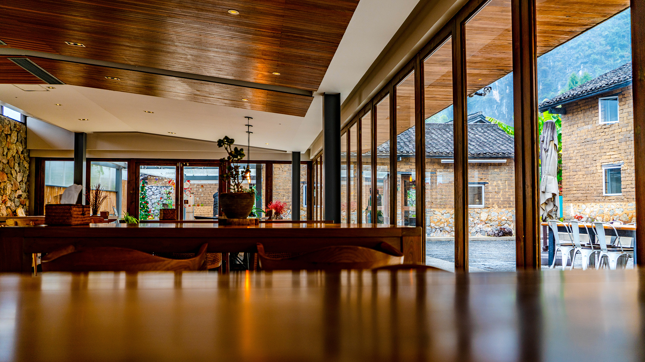 特色民宿短租系统的设计与实现 论文引言