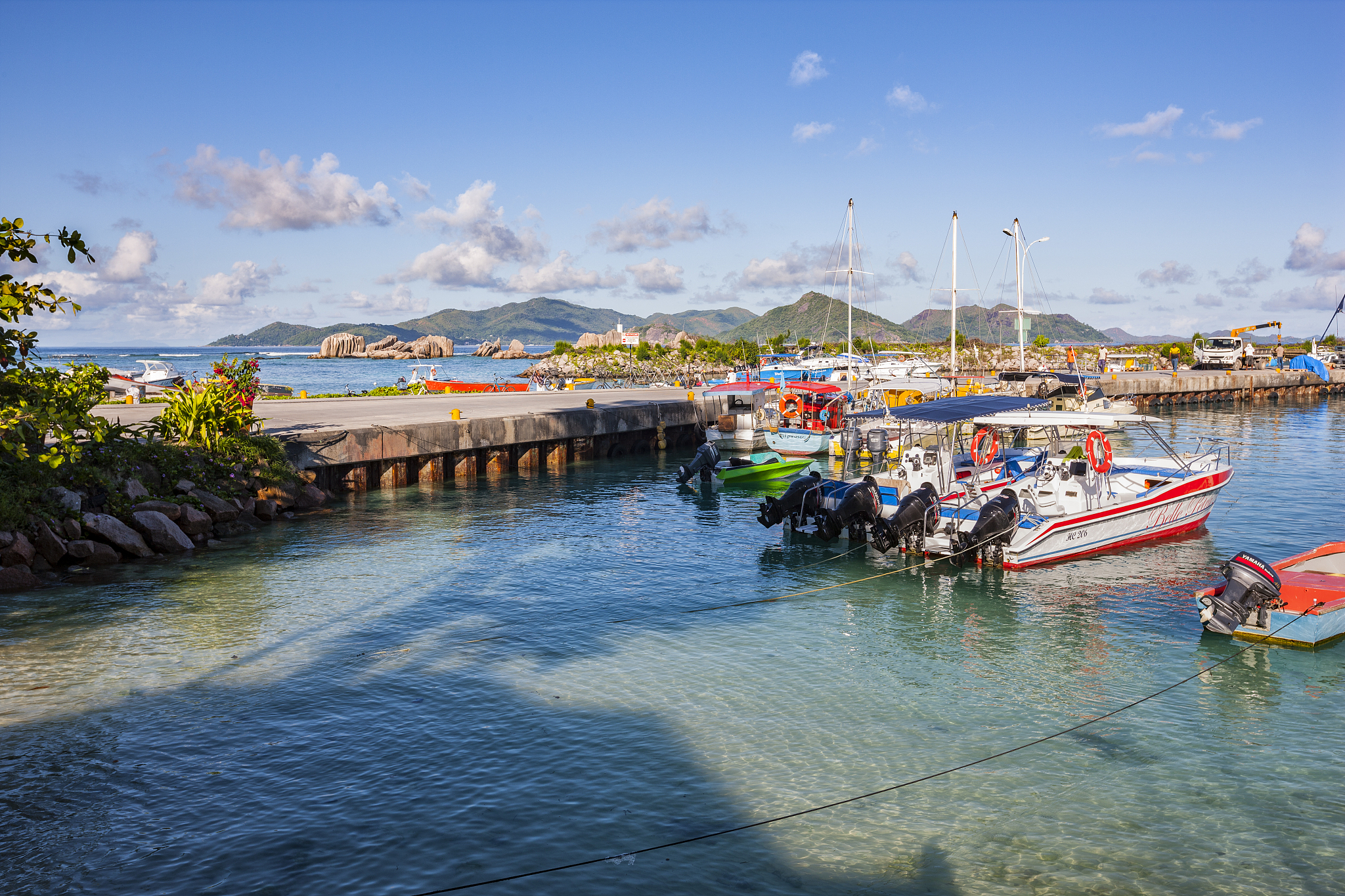 la digue harbor